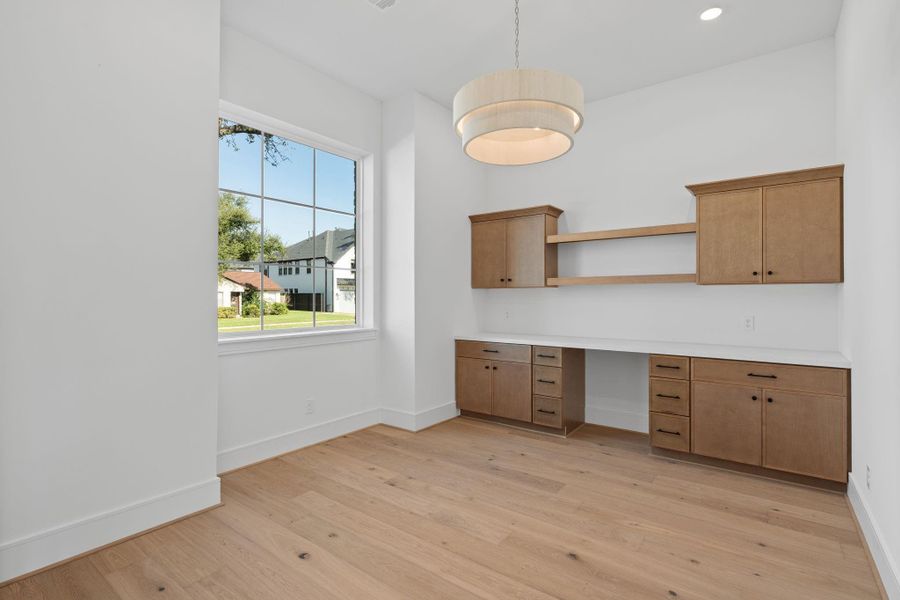 Image 43 of a home in .