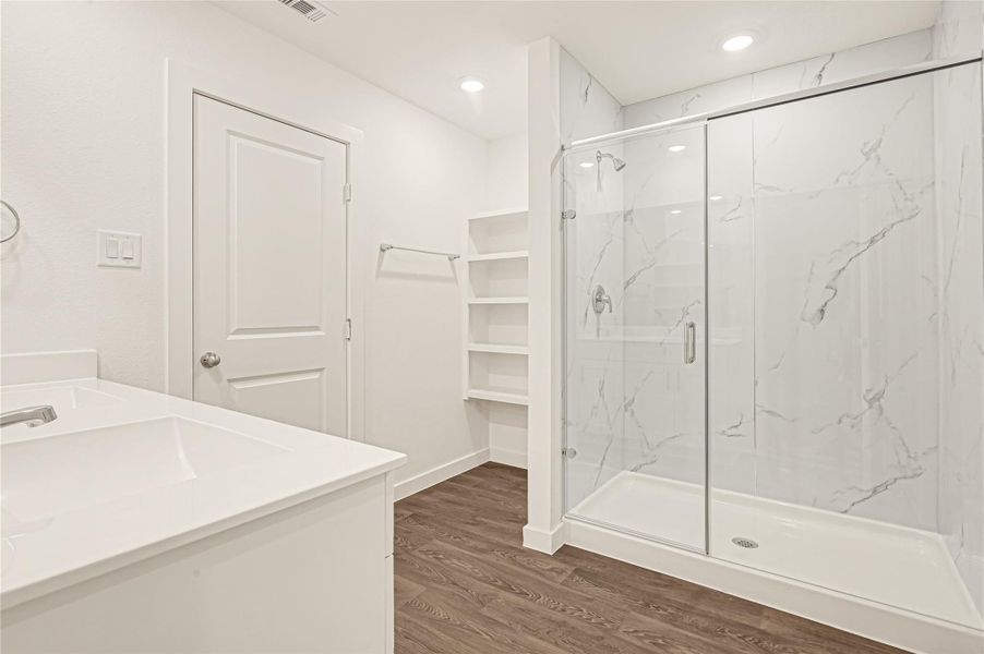 Furnished interior view inside a new home in Holly Ridge, Rosenberg (Image 12).