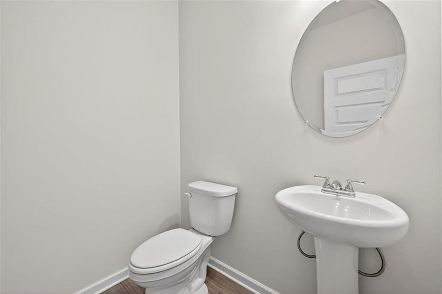 Furnished interior view inside a new home in Garrett Preserve, Douglasville (Image 9).