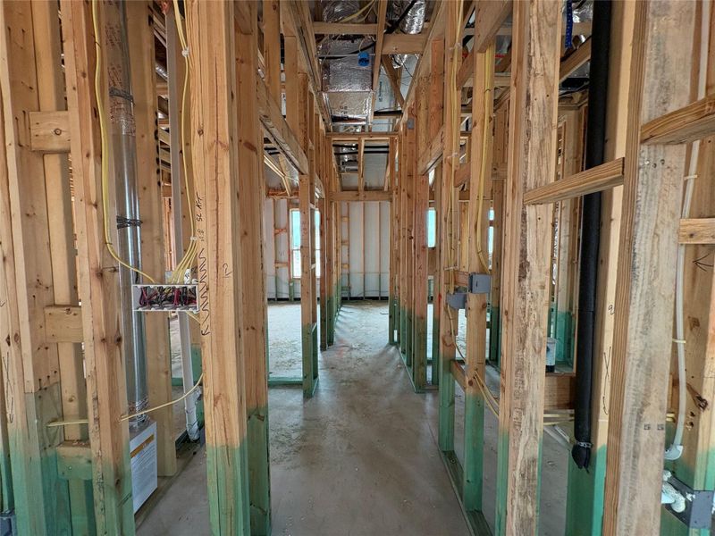 Spacious, unfurnished interior of a new home in Berry Creek Highlands, Georgetown (Image 21).