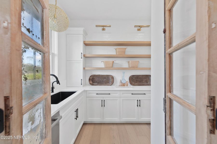 Furnished interior view inside a new home in , Ponte Vedra Beach (Image 33). Furnished interior view inside a new home in , Ponte Vedra Beach (Image 33).