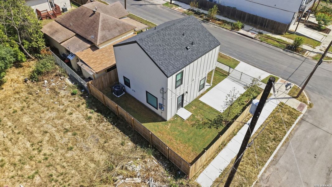 Image 39 of a home in .