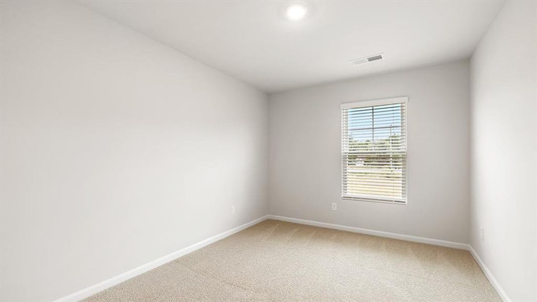 Spacious, unfurnished interior of a new home in Poplar Preserve, Newnan (Image 22).