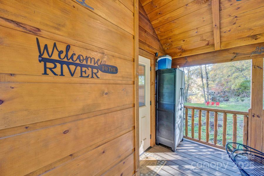 Entrance to cabin from porch