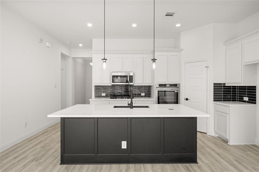 4324 Knight- Kitchen-2