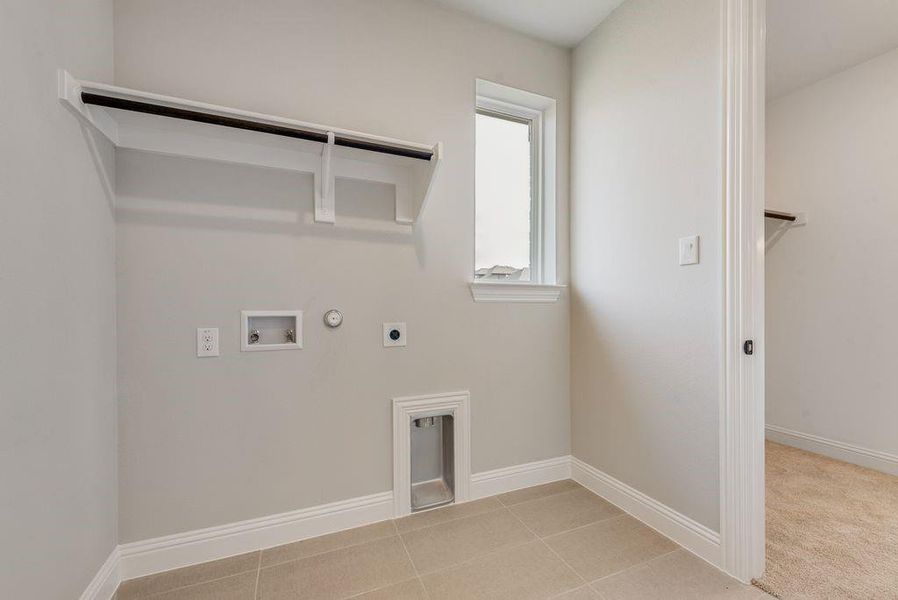 Spacious, unfurnished interior of a new home in Monterra, Fate (Image 27). Spacious, unfurnished interior of a new home in Monterra, Fate (Image 27).