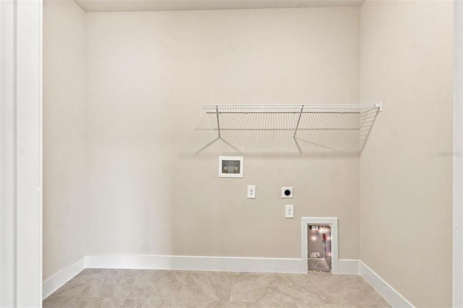 Spacious, unfurnished interior of a new home in Coasterra, Palmetto (Image 28).