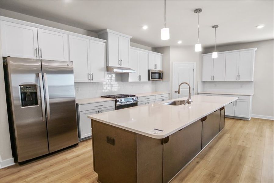 Furnished interior view inside a new home in Canterbrook Farms Ranches, Fountain Inn (Image 5).