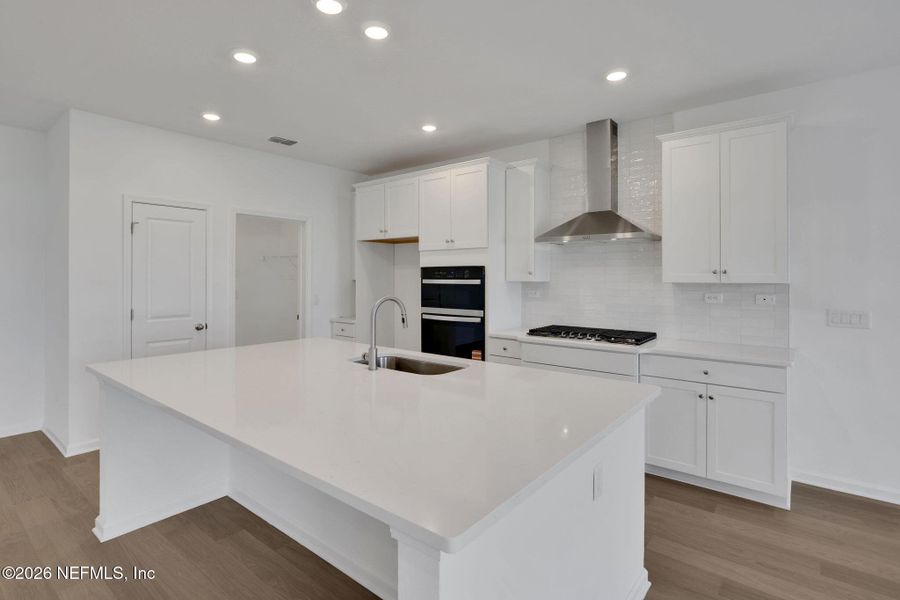 Furnished interior view inside a new home in Jennings Farm, Middleburg (Image 15).