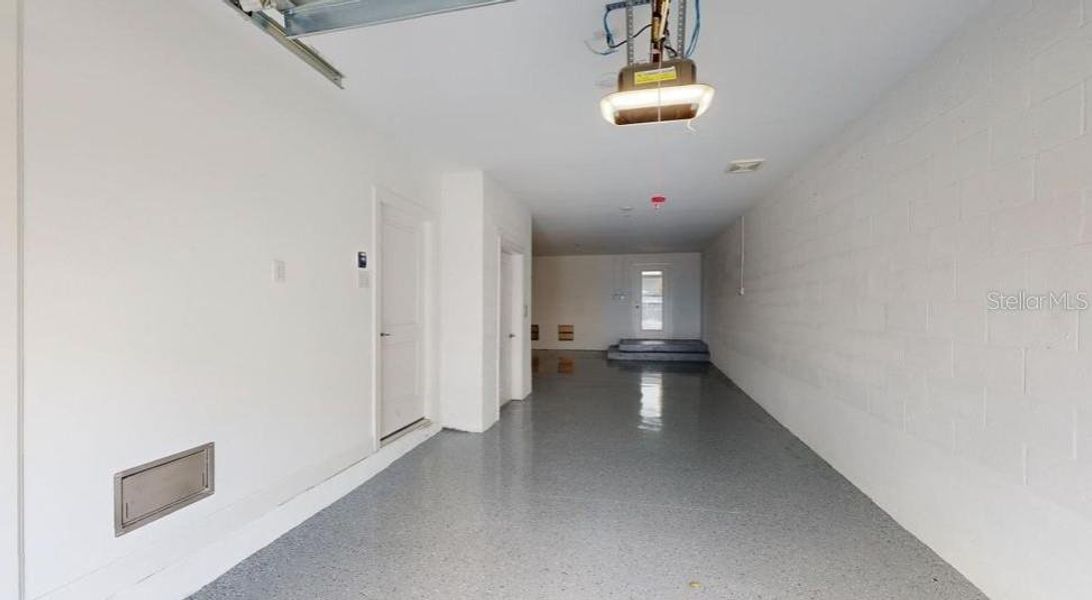 Spacious, unfurnished interior of a new home in Seahaven, Punta Gorda (Image 14). Spacious, unfurnished interior of a new home in Seahaven, Punta Gorda (Image 14).