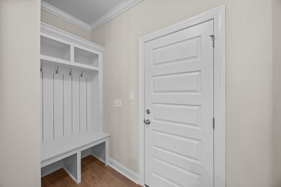 Spacious, unfurnished interior of a new home in Kennedy's Crossing, Grimesland (Image 28).