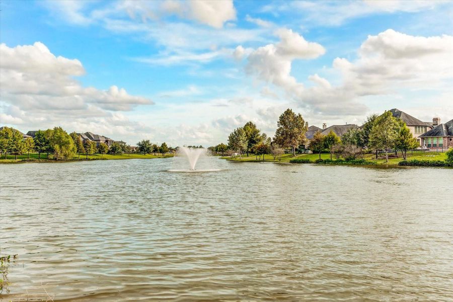 Cross Creek West offers resort styled amenities.