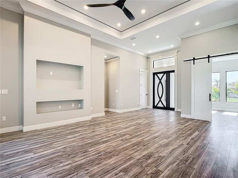 Spacious, unfurnished interior of a new home in , Englewood (Image 33).