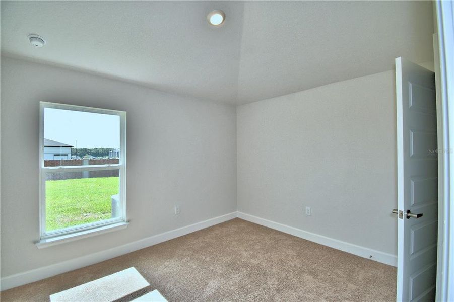 Spacious, unfurnished interior of a new home in , Auburndale (Image 26).