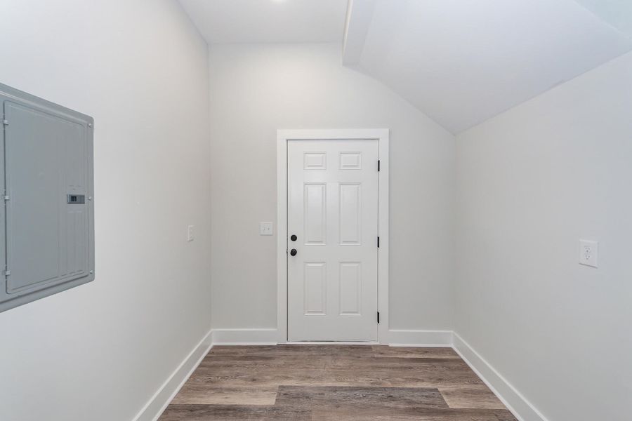 Spacious, unfurnished interior of a new home in , Hanahan (Image 24).