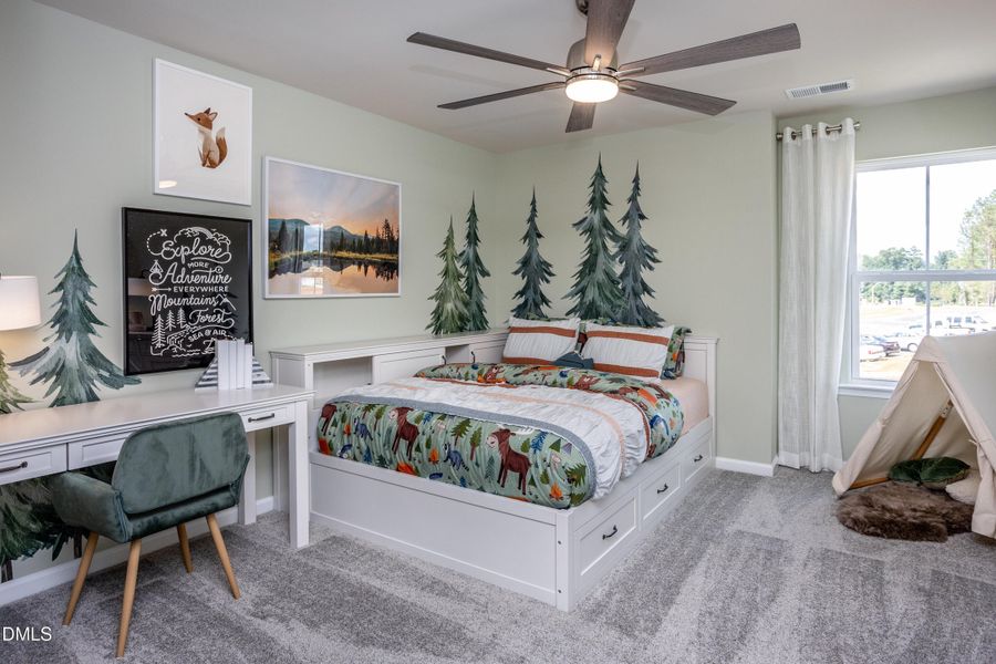 Hampton023 Hampton023