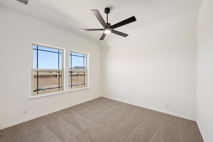 Spacious, unfurnished interior of a new home in Bear Creek Classic 50, Lavon (Image 29).