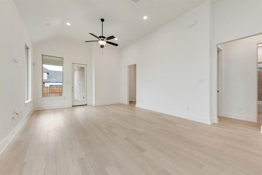 Spacious, unfurnished interior of a new home in Edgewater, Royse City (Image 28). Spacious, unfurnished interior of a new home in Edgewater, Royse City (Image 28).