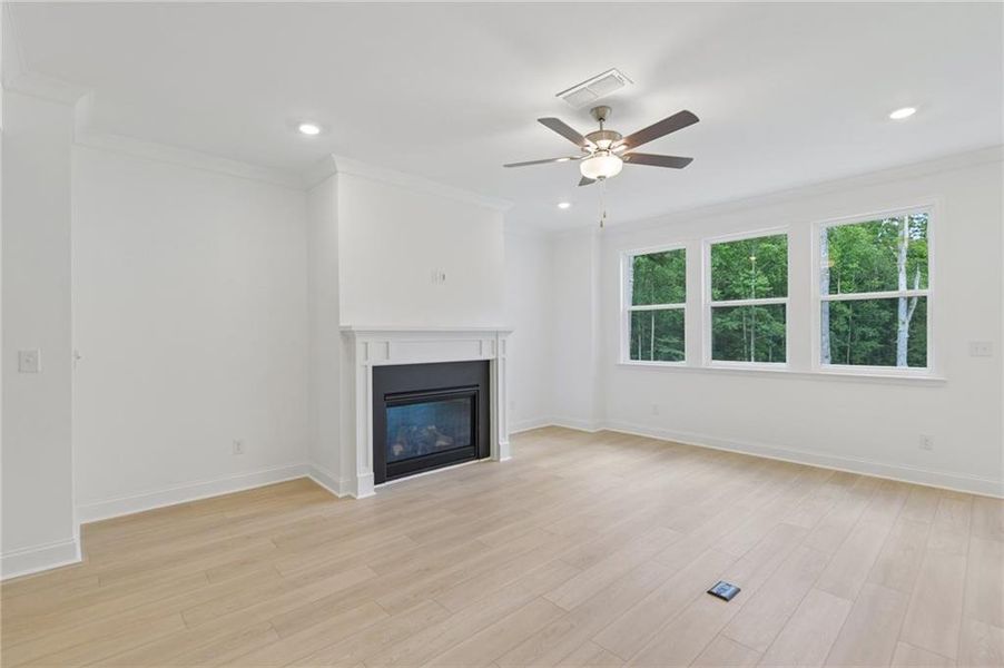 Spacious, unfurnished interior of a new home in Bailey Fence, Dacula (Image 23).