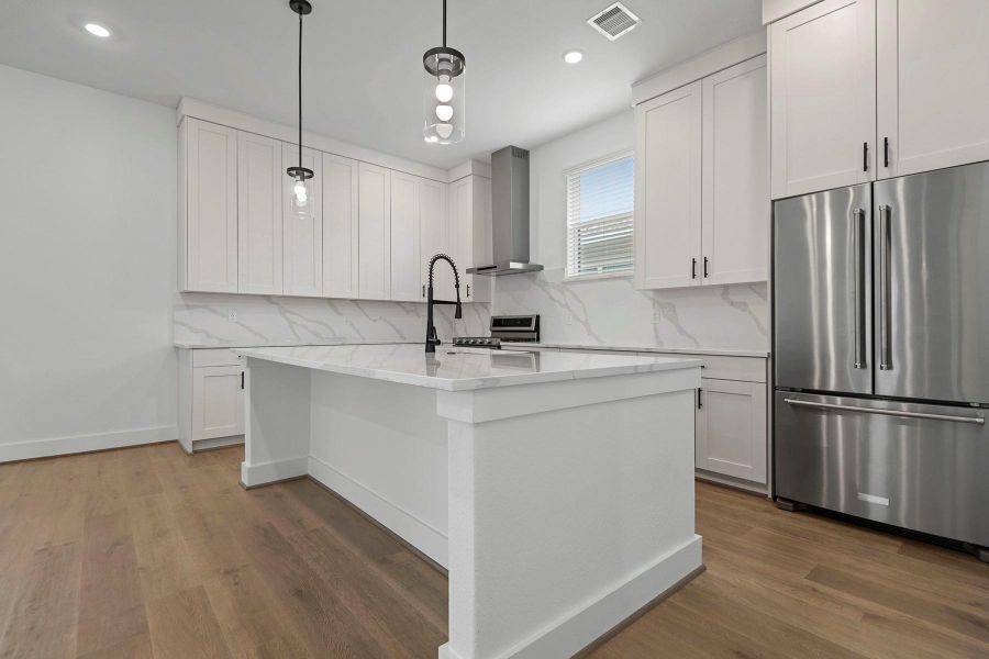Furnished interior view inside a new home in , Rosenberg (Image 7).