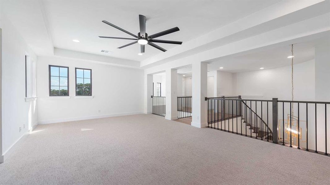 Spacious, unfurnished interior of a new home in Adkins Park 70', Hurst (Image 14).
