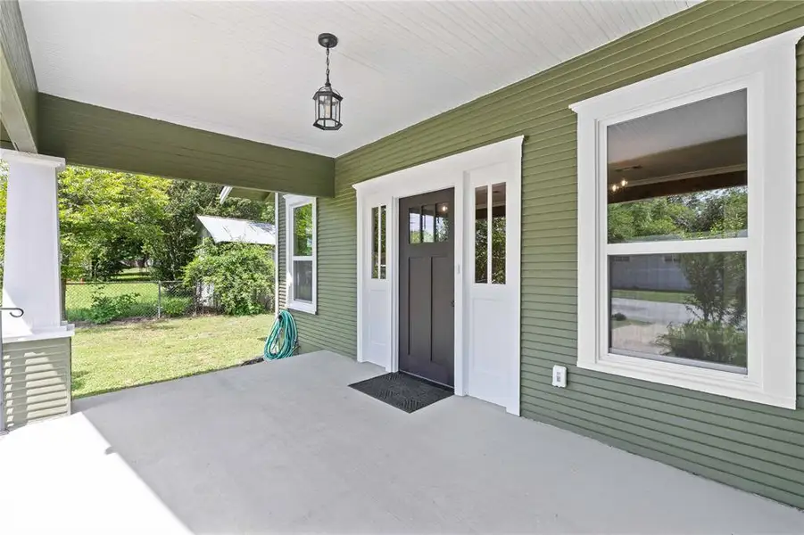 Front covered porch