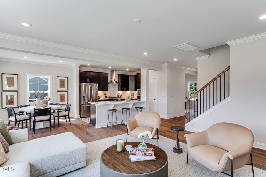 SUN_SutherlandStation_Pic_LandrumIII_Gre