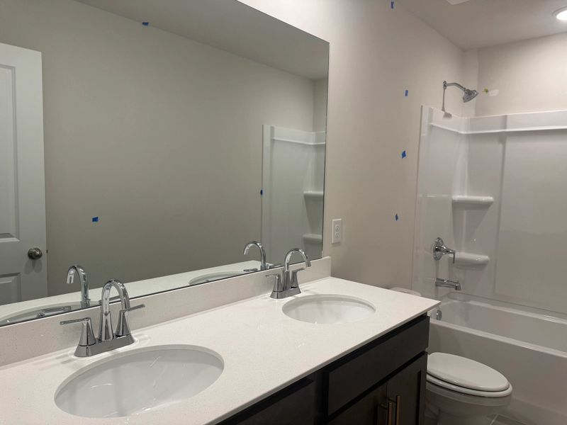 Close-up of interior finishes inside a home in Cades Bluff, Lebanon (Image 12).