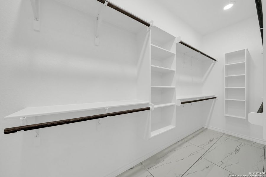 Furnished interior view inside a new home in , Natalia (Image 12).