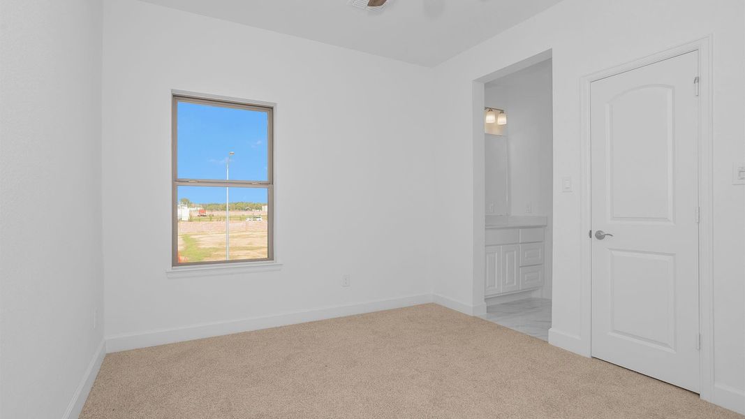 Spacious, unfurnished interior of a new home in Grange 50', Katy (Image 17). Spacious, unfurnished interior of a new home in Grange 50', Katy (Image 17).