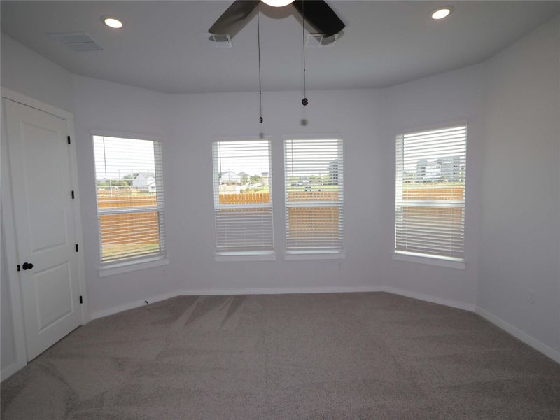 Master bedroom Master bedroom