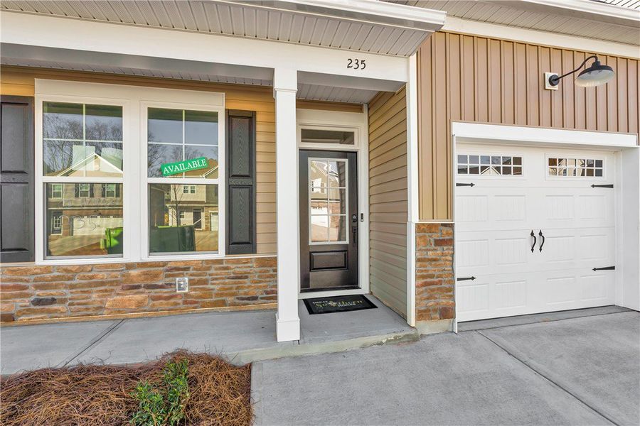 Exterior details and patio area of a home in Brownstone Park, Easley (Image 3).
