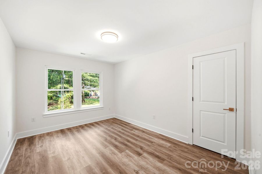 Spacious, unfurnished interior of a new home in , Charlotte (Image 24).