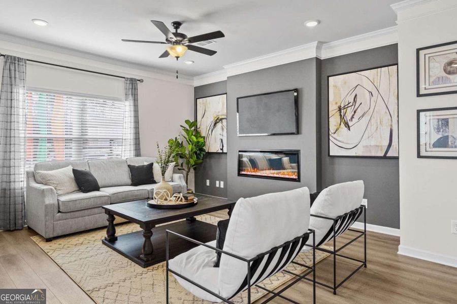 Furnished interior view inside a new home in Glendale Towns, Conyers (Image 6). Furnished interior view inside a new home in Glendale Towns, Conyers (Image 6).