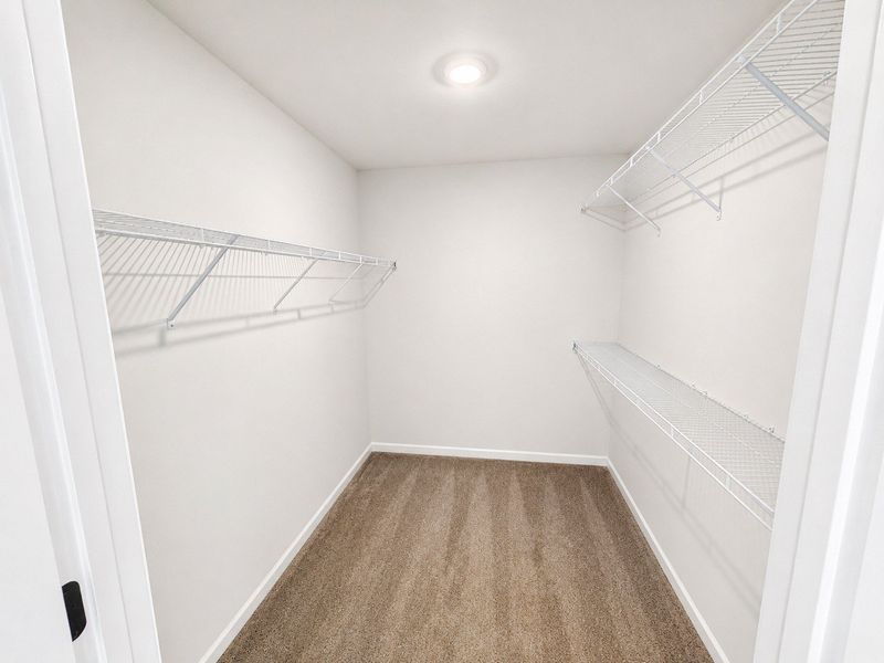 Spacious, unfurnished interior of a new home in Salem Landing, Rockvale (Image 13).