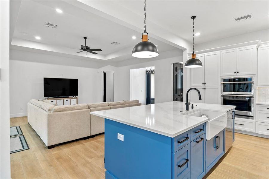 Furnished interior view inside a new home in , Tavares (Image 6).