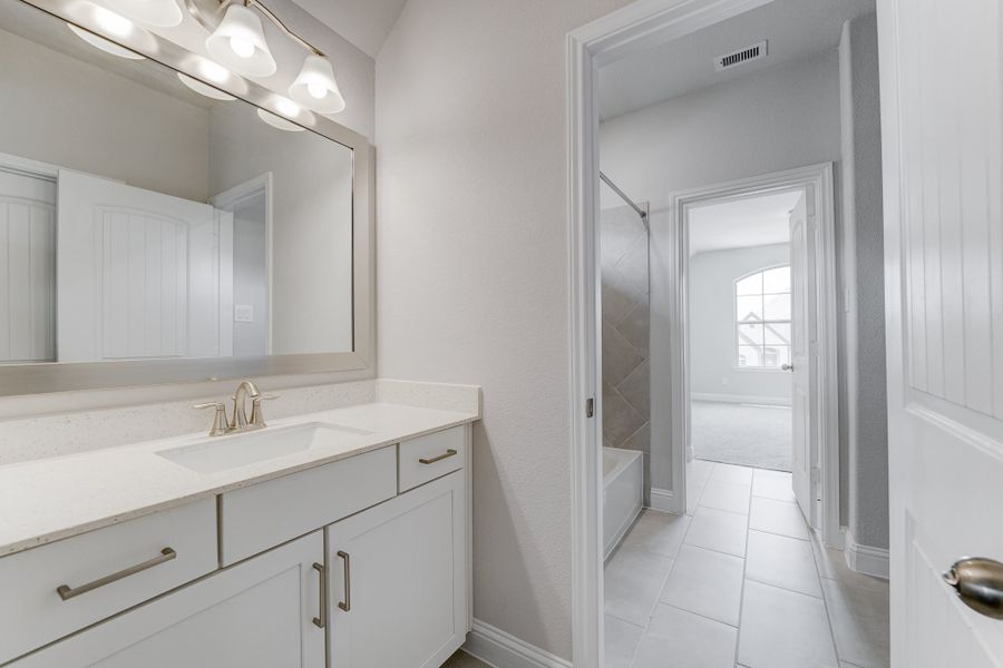 Representative furnished interior of a home built from the Northcliffe by Beazer Homes in Amira: Hilltop Collection, Tomball (Image 6). Representative furnished interior of a home built from the Northcliffe by Beazer Homes in Amira: Hilltop Collection, Tomball (Image 6).