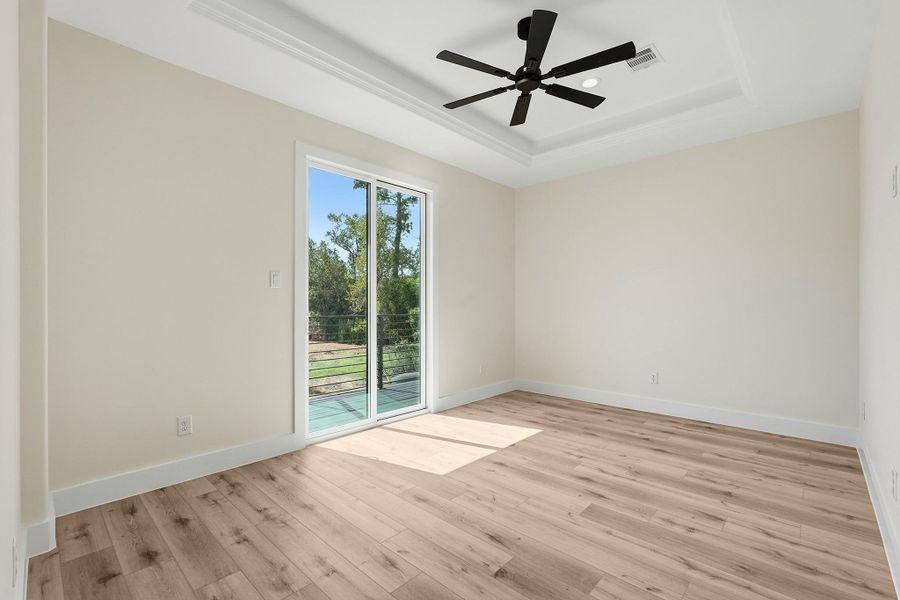 Spacious, unfurnished interior of a new home in , Channelview (Image 29).