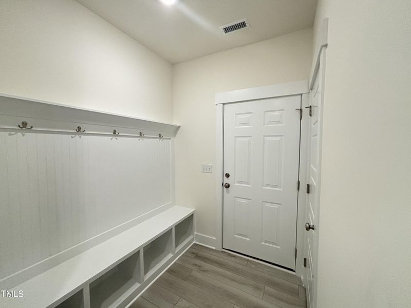 Large Drop Zone Large Drop Zone