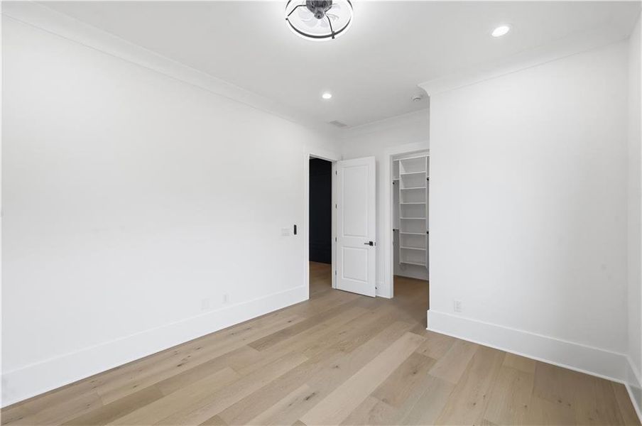 Spacious, unfurnished interior of a new home in , Monroe (Image 80).