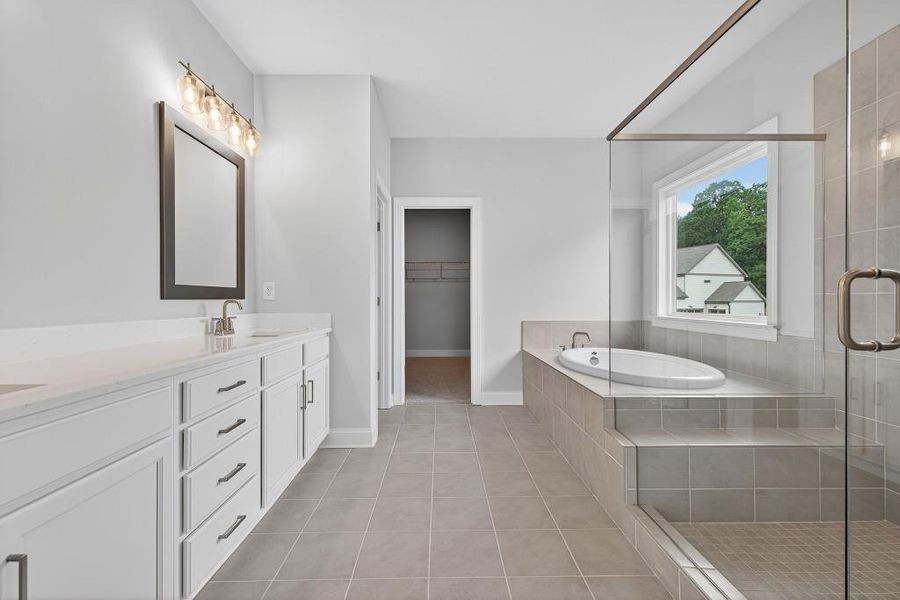 Furnished interior view inside a new home in Traditions Of Braselton, Jefferson (Image 6). Furnished interior view inside a new home in Traditions Of Braselton, Jefferson (Image 6).