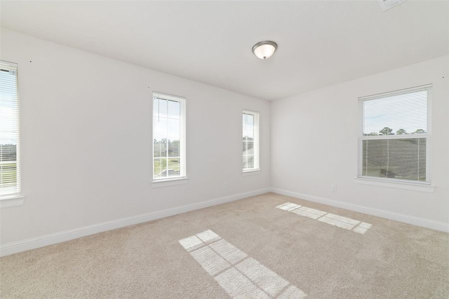 Spacious, unfurnished interior of a new home in , Tomball (Image 33). Spacious, unfurnished interior of a new home in , Tomball (Image 33).