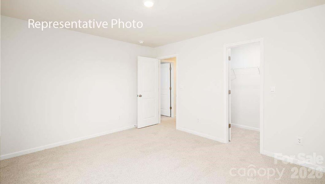 Spacious, unfurnished interior of a new home in Clark Creek Landing, Lincolnton (Image 27).