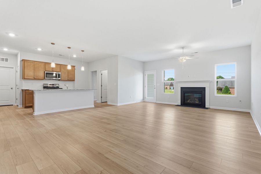 Spacious, unfurnished interior of a new home in Willowbrook, Shelby (Image 6). Spacious, unfurnished interior of a new home in Willowbrook, Shelby (Image 6).