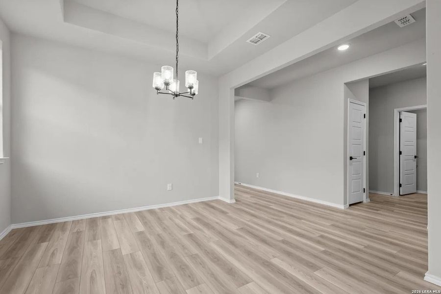 Spacious, unfurnished interior of a new home in Comanche Ridge, San Antonio (Image 24). Spacious, unfurnished interior of a new home in Comanche Ridge, San Antonio (Image 24).