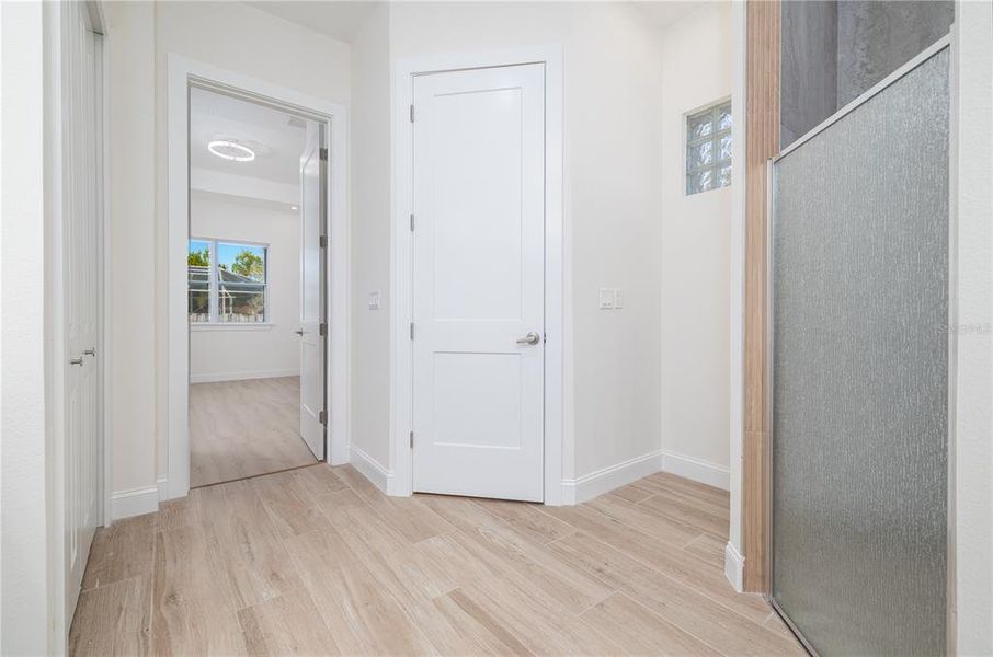 Spacious, unfurnished interior of a new home in , Palm Coast (Image 27).