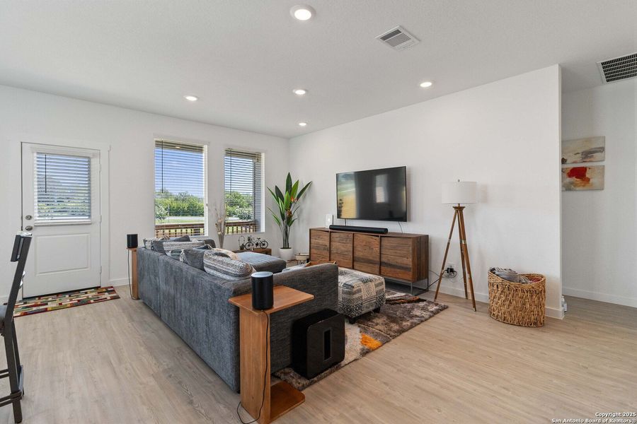 Furnished interior view inside a new home in Sage Meadows: Coastline Collection, St. Hedwig (Image 20). Furnished interior view inside a new home in Sage Meadows: Coastline Collection, St. Hedwig (Image 20).