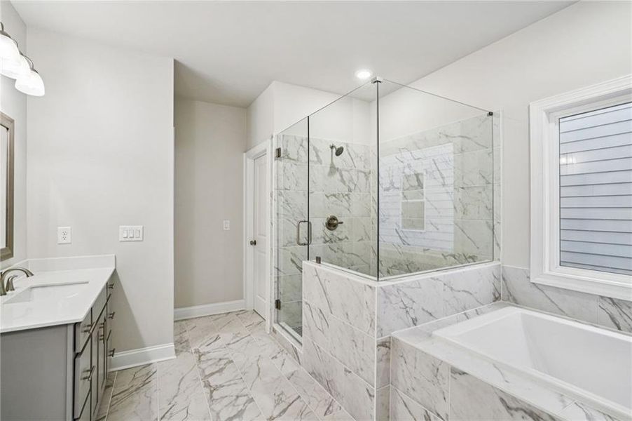 Furnished interior view inside a new home in Aberdeen, Hoschton (Image 13).