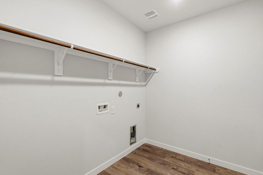 Spacious, unfurnished interior of a new home in Northpark South, Porter (Image 16).