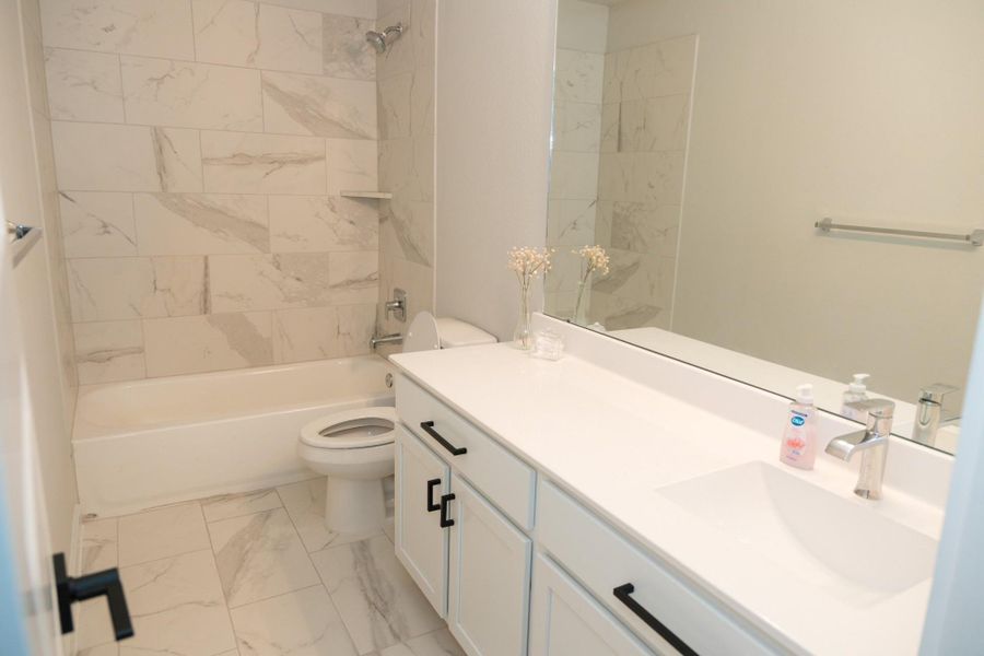 Furnished interior view inside a new home in , Conroe (Image 25). Furnished interior view inside a new home in , Conroe (Image 25).